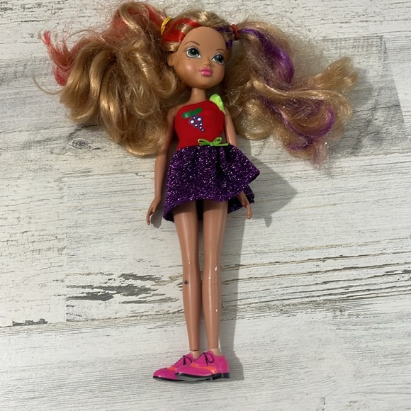 Doll Lot - Picture 4 of 4